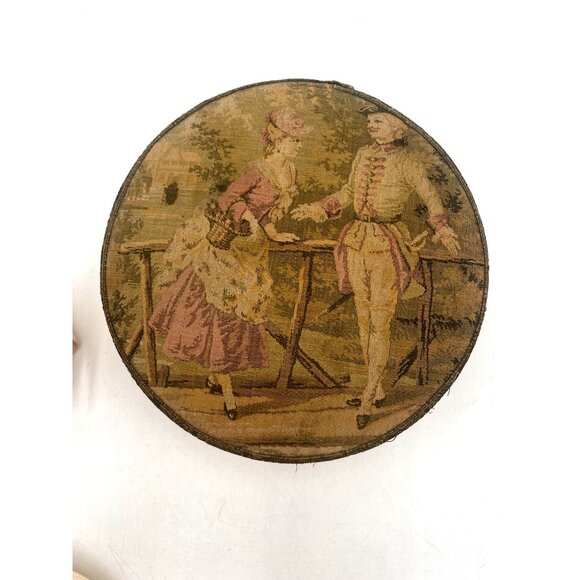 Vintage Fabric Collar Box Romantic Scene Detachable Collars Early 1900s Collecti - Picture 2 of 12